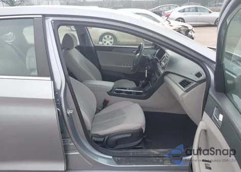 2017 Hyundai Sonata from USA, damaged, VIN 5NPE24AF0HH520482